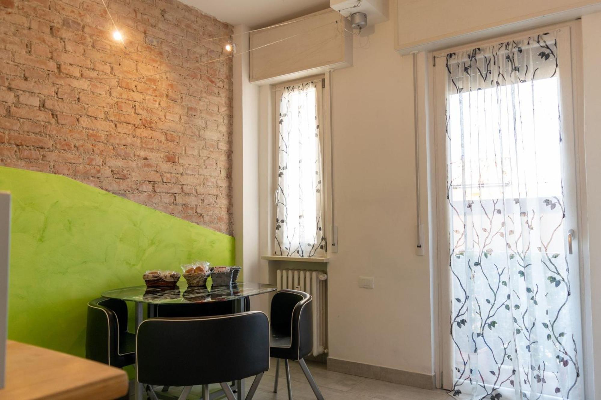 Marconi Rooms And Apartments ヴェローナ エクステリア 写真